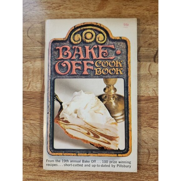1968 19th Annual Pillsbury Bake Off Vintage Cookbook 100s Of Winning Recipes - Picture 1 of 11